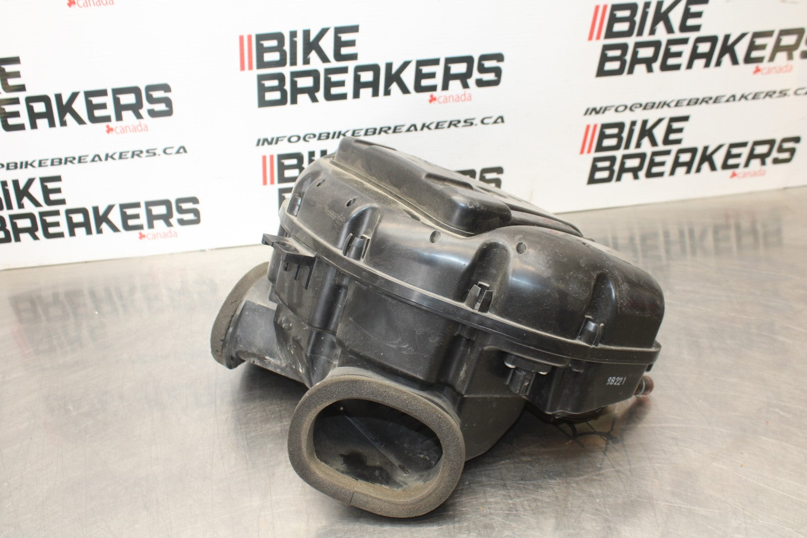 08-10 SUZUKI GSXR 600 AIRBOX AIR INTAKE FILTER BOX BB202
