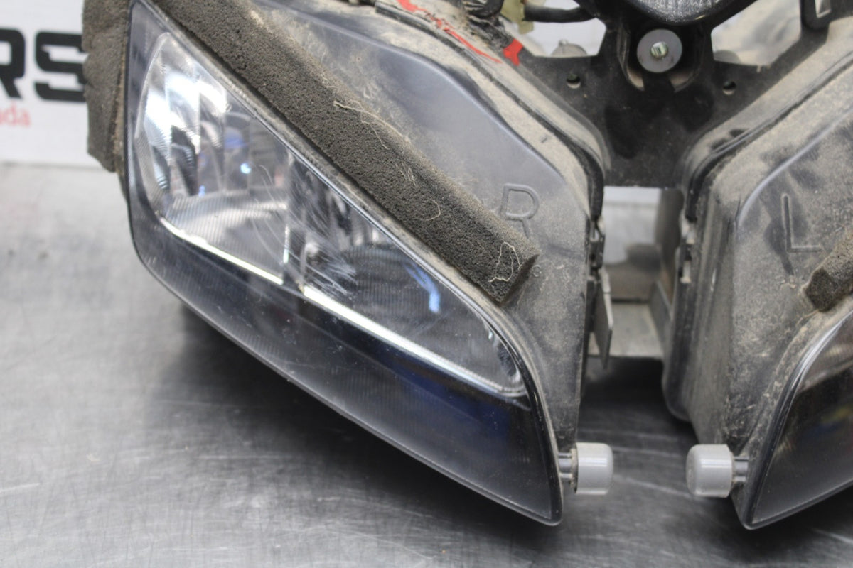 08 HONDA CBR125R FRONT HEADLIGHT HEAD LIGHT LAMP BB839