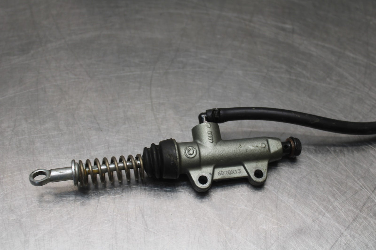 16 DUCATI 959 PANIGALE REAR BACK BRAKE MASTER CYLINDER W RESERVOIR BB912