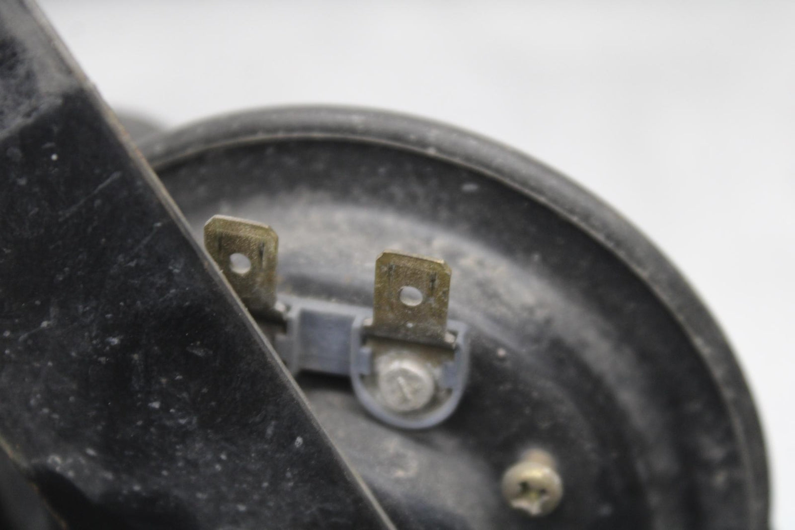 1995 Suzuki RF600R HORN SIGNAL BB615