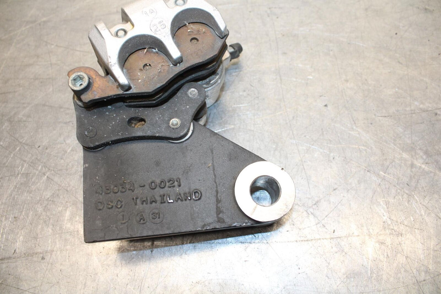 08-12 KAWASAKI NINJA 250R EX250J REAR BACK BRAKE CALIPER W MOUNT BRACKET BB612