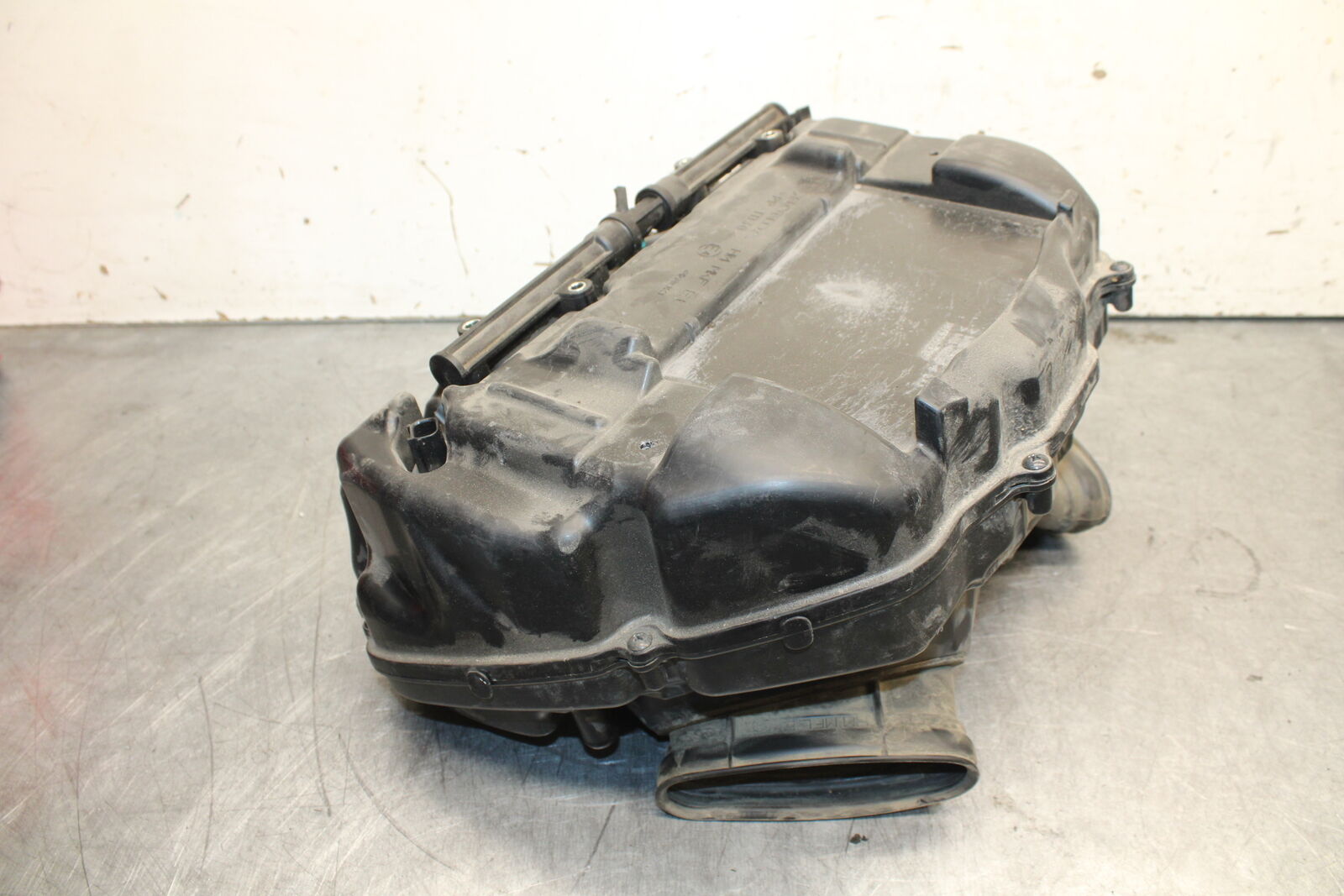 17-21 HONDA CBR1000RR SP AIRBOX AIR INTAKE FILTER BOX BB681
