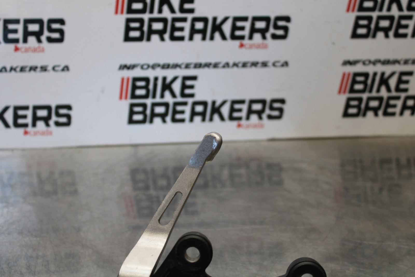 18-23 KAWASAKI NINJA 400 EX400 ABS RIGHT REARSET REAR SET FOOT PEG REST BB177