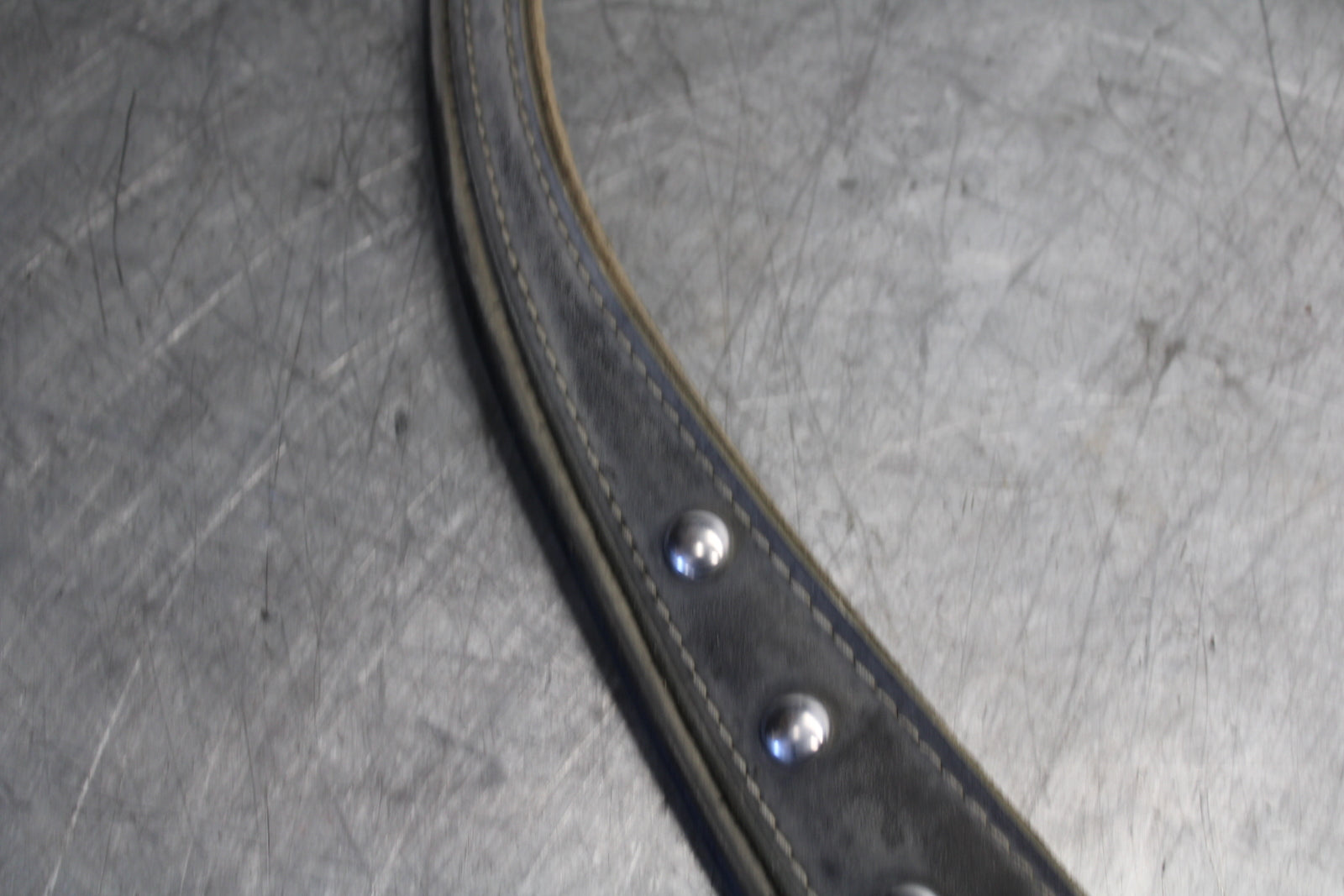 02-04 HONDA VTX1800S GAS TANK FUEL CELL BELT BB712