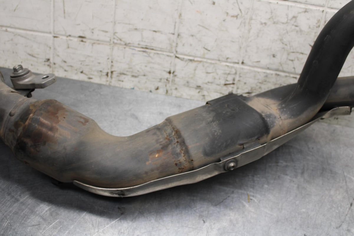2007 Yamaha YZF R1 EXHAUST MIDPIPE MID MIDDLE PIPE 4C8-14740-00-00 BB575