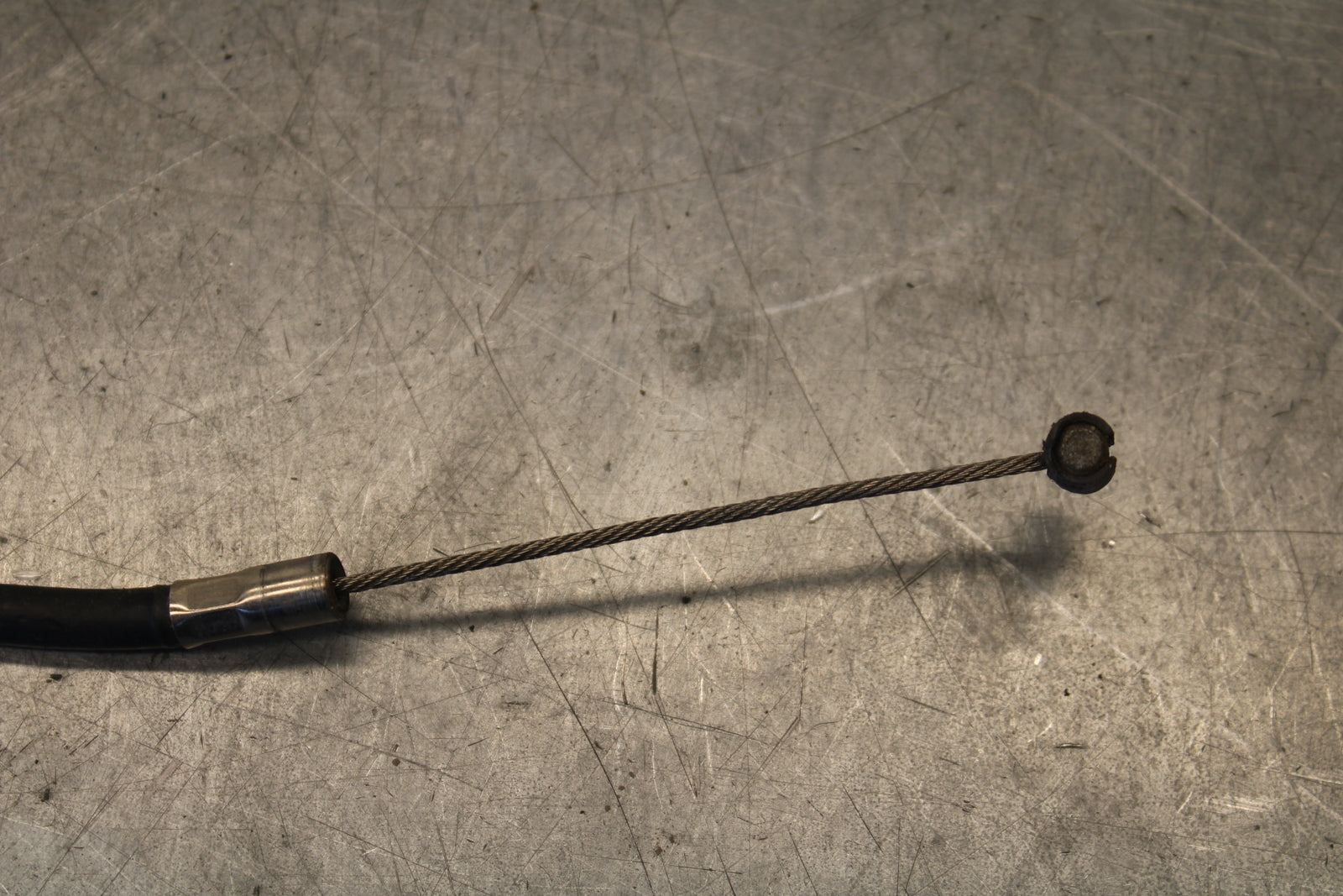 09-14 YAMAHA YZF R1 CLUTCH CABLE LINE BB696