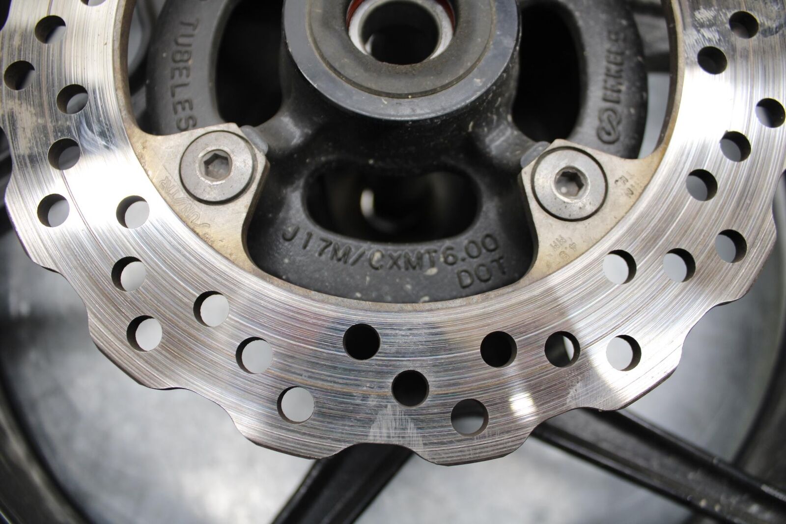 2008 Kawasaki Ninja ZX10R ZX1000E REARWHEEL RIM ROTOR BACK BRAKE DISC BB524