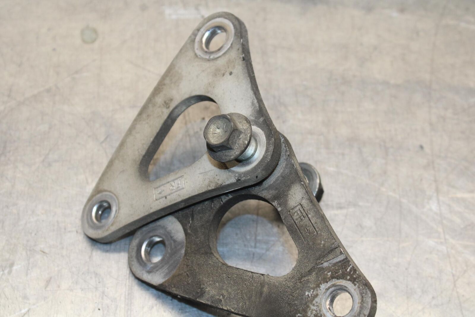 2011 Suzuki GSXR600 REAR DOGBONE SHOCK LINKAGE LINK BB605