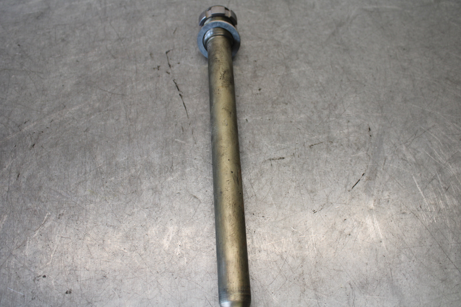 08-16 YAMAHA YZF R6 REAR BACK SWINGARM BOLT SUSPENSION PIVOT AXLE BB665