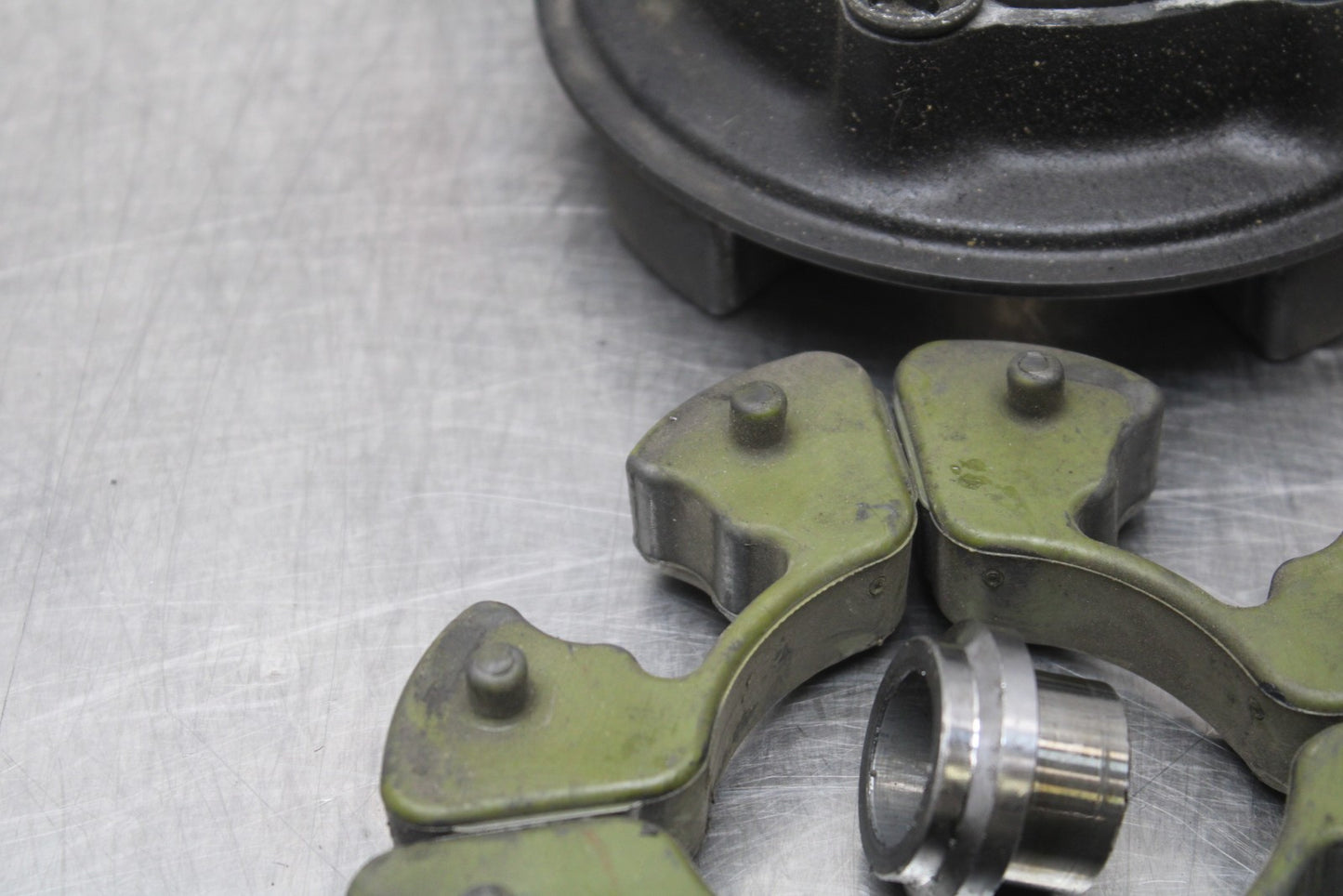 08 KAWASAKI NINJA ZX10R REAR HUB & SHOCK DAMPERS CUSH ABSORBERS BB201