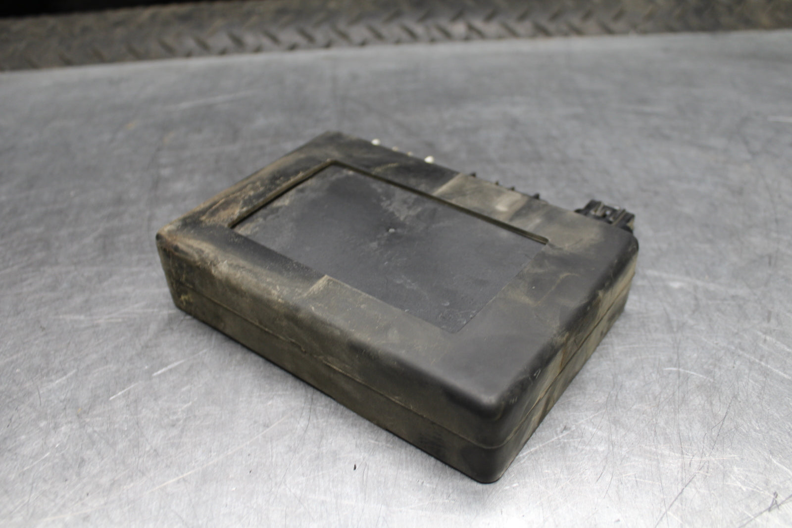 04 KAWASAKI VULCAN 1500 ECU COMPUTER CONTROLLER UNIT ECM CDI BB762