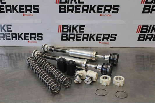 11-26 SUZUKI GSXR750 FRONT FORKS SHOCK SUSPENSION INTERNALS SET PAIR BB882