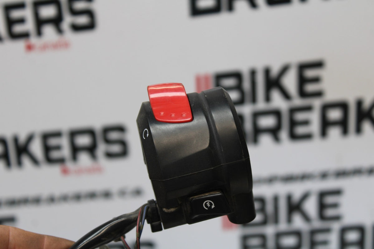 06-07 SUZUKI GSXR 600 RIGHT CLIP ON HANDLE KILL OFF START SWITCH SWITCHES BB170