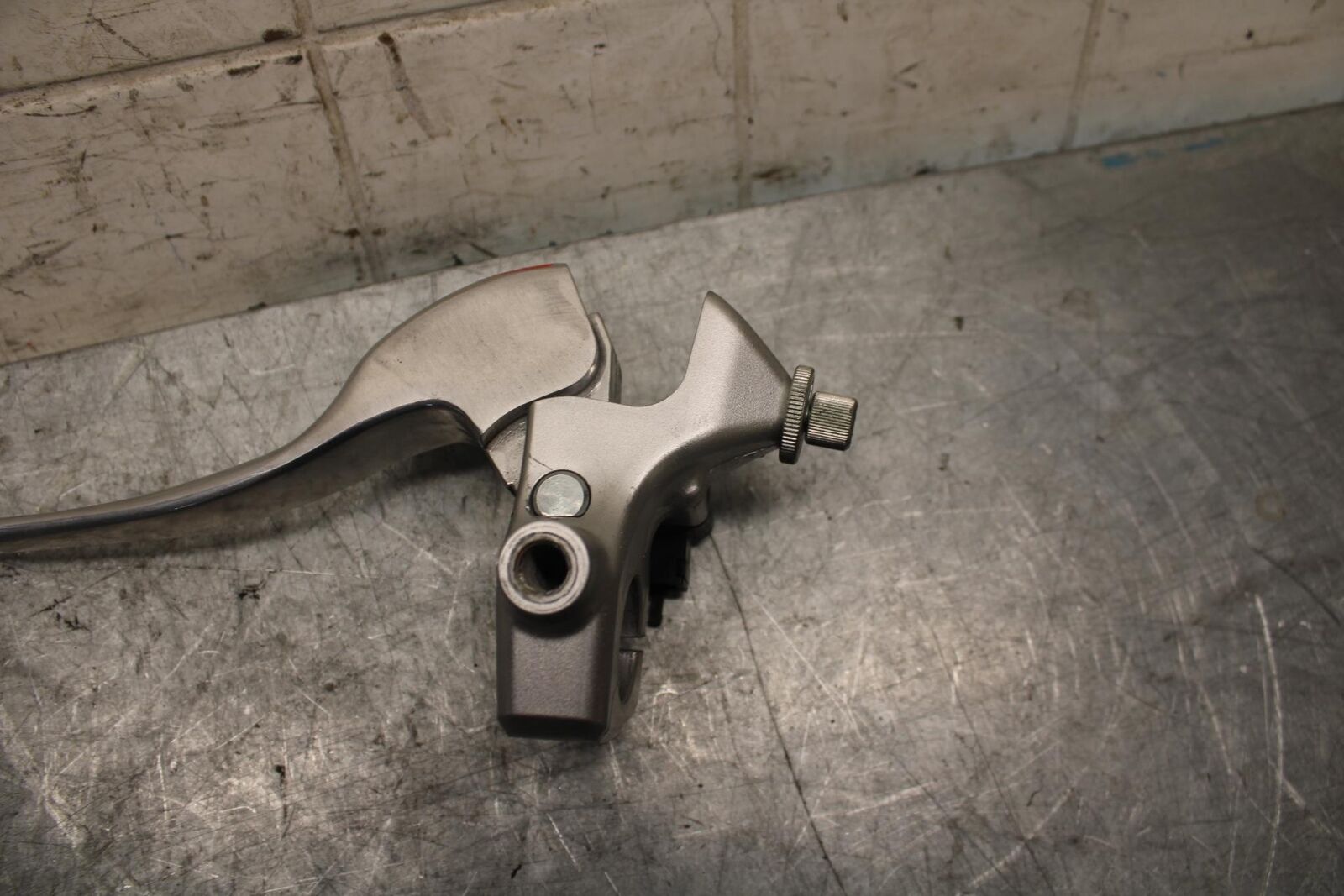 2007 Suzuki Boulevard M50 CLUTCH PERCH MOUNT WITH LEVER  BB537