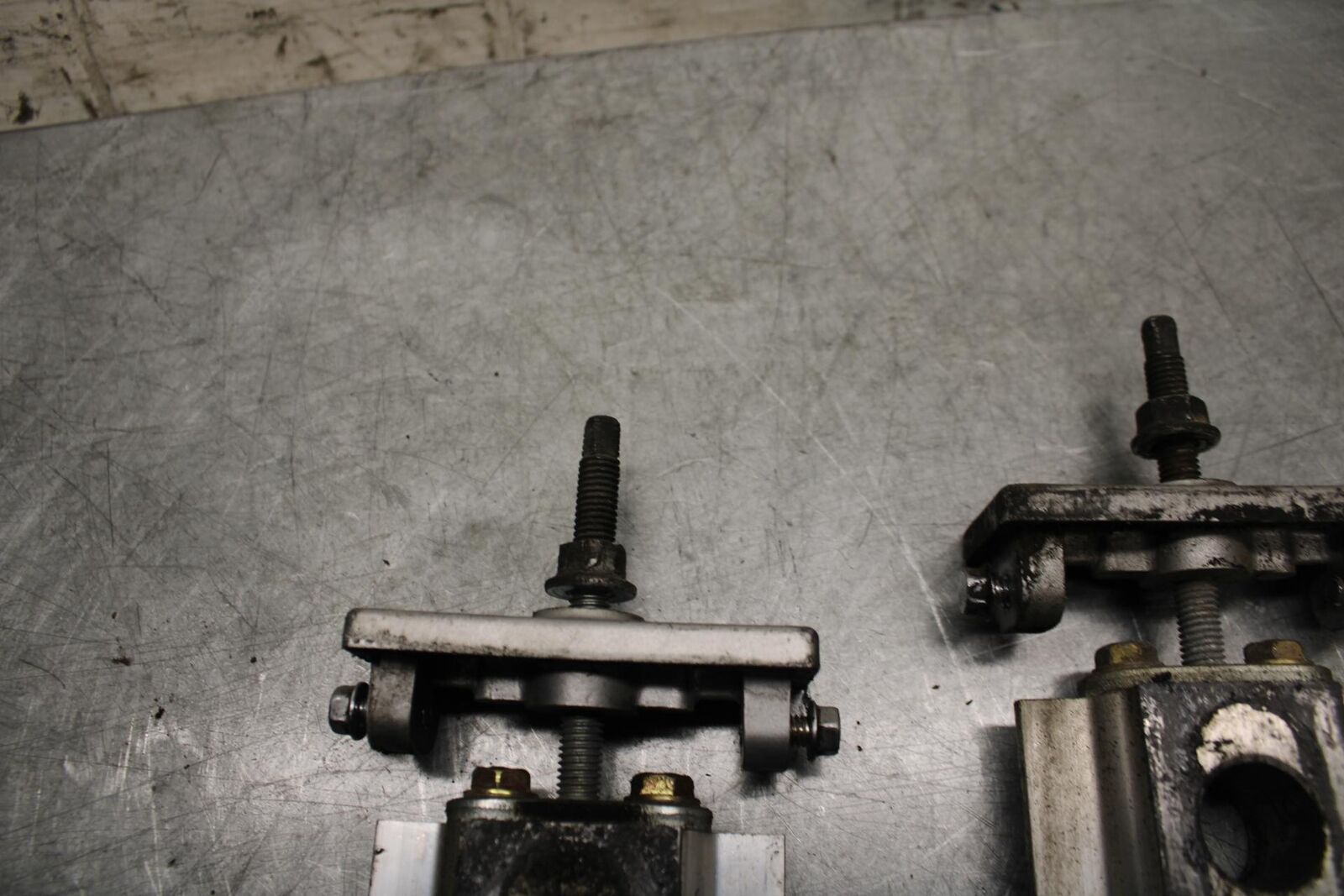 2001 Kawasaki Ninja ZX600E SWINGARM CHAIN TENSIONER ADJUSTMENT BRACKETS  BB547