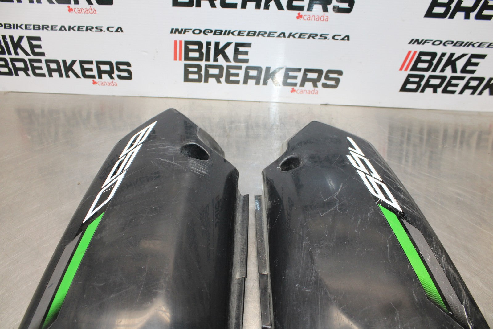 08-18 KAWASAKI KLR650 RIGHT & LEFT REAR BACK TAIL FAIRING COWL SHROUD BB183