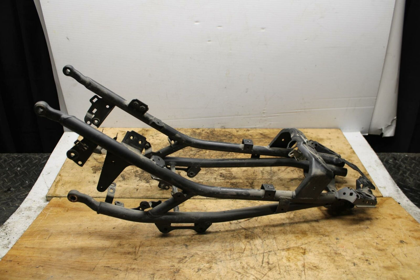 16-18 HONDA CBR500R REAR BACK TAIL SUBFRAME SUB FRAME BB345
