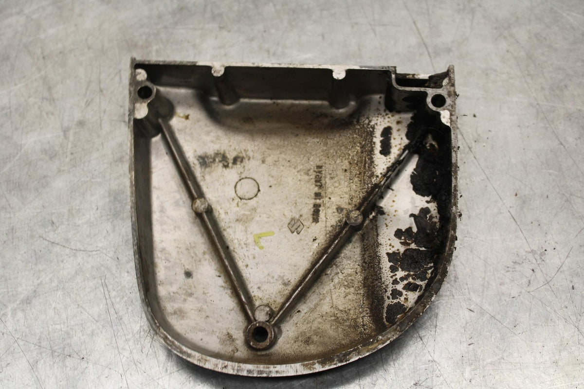 75 SUZUKI GT 550 ENGINE SPROCKET COVER BB67