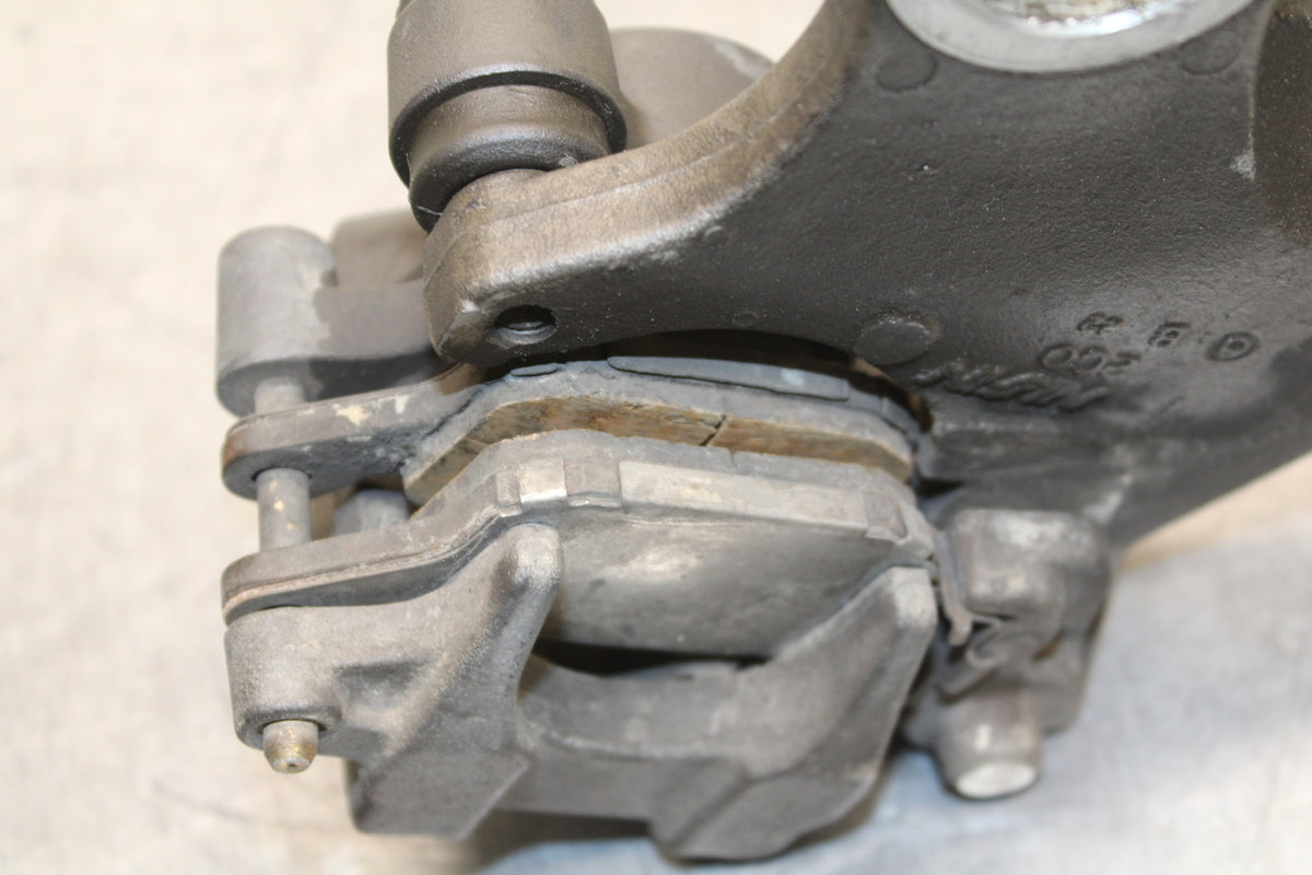 06-07 YAMAHA YZF R6 REAR BACK BRAKE CALIPER W MOUNT BRACKET BB742