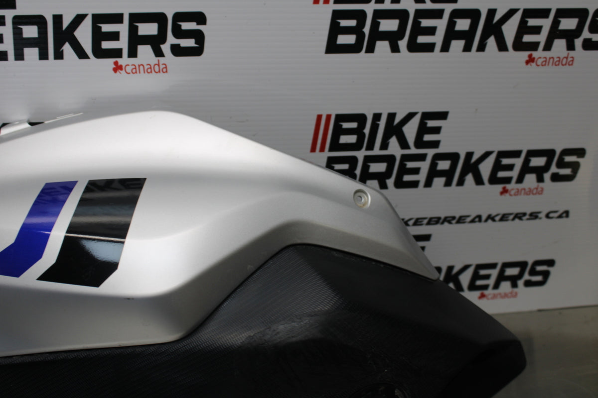 14-17 YAMAHA FZ07 RIGHT LOWER MID UPPER SIDE FAIRING COWL  BB162