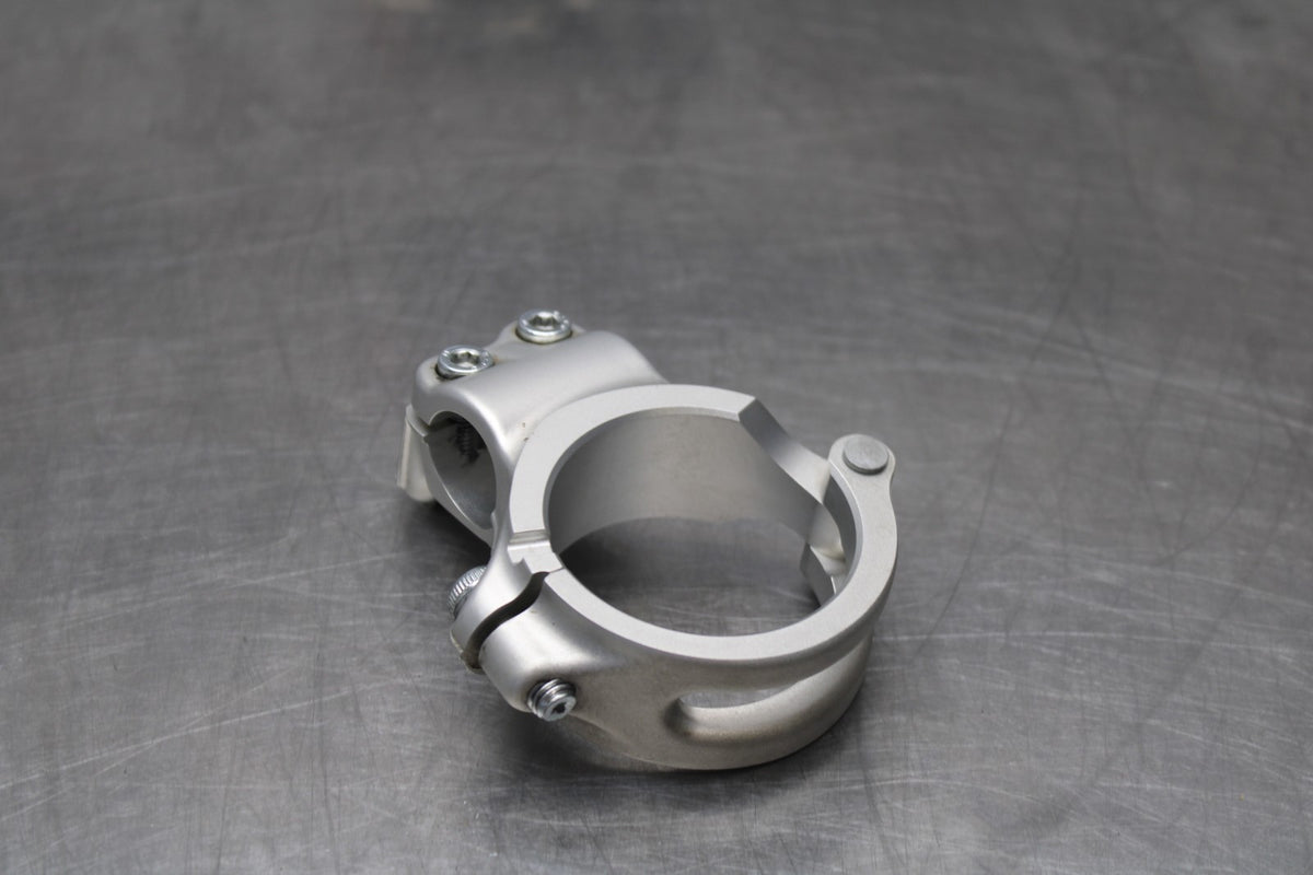 16 DUCATI 959 PANIGALE LEFT RIGHT CLIP ONS HANDLEBAR BRACKETS BB912