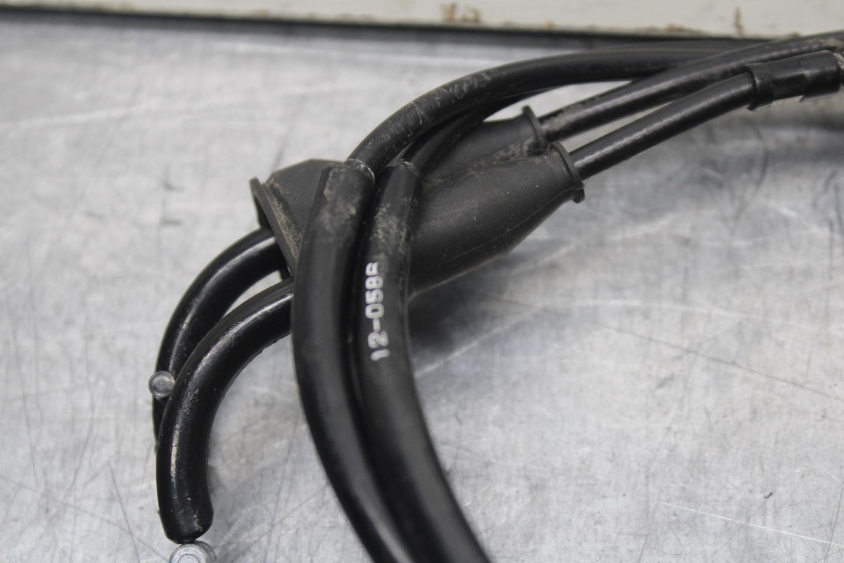 23 KAWASAKI NINJA ZX6R 636 THROTTLE CABLES LINES BB609