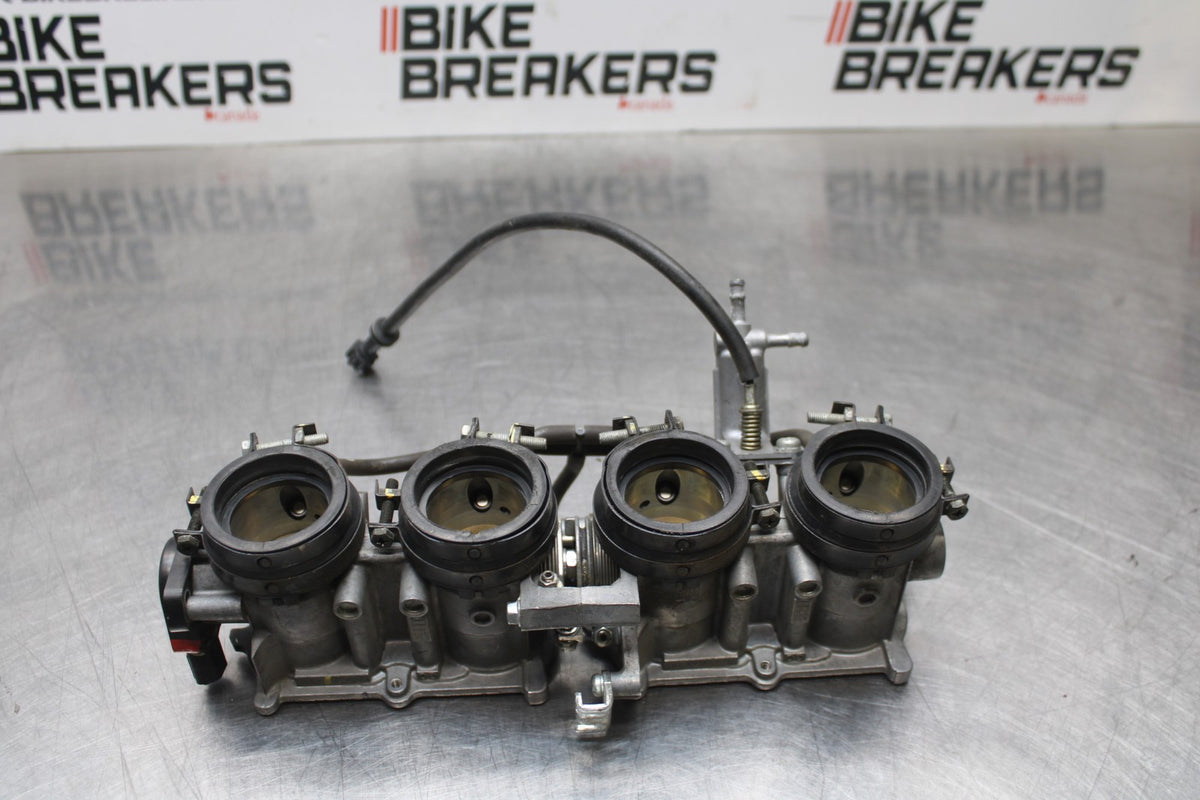 05-06 HONDA CBR600RR MAIN FUEL INJECTORS / THROTTLE BODIES BB624