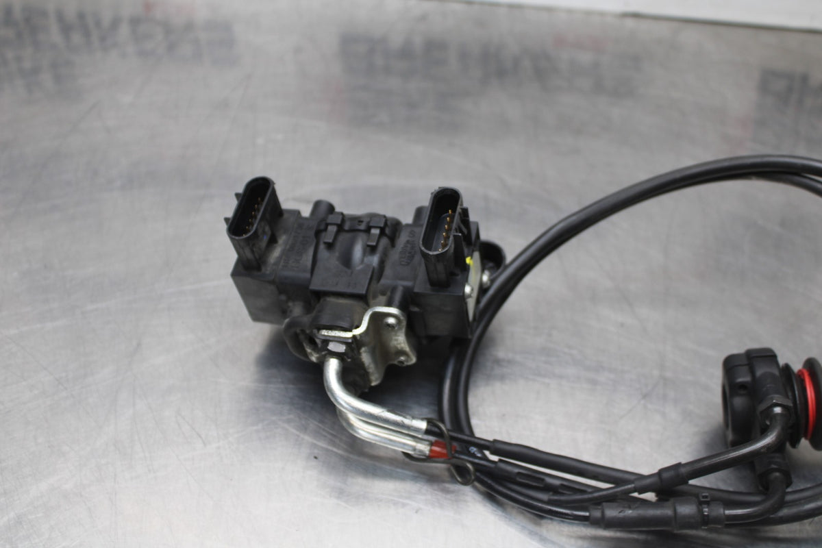 15 APRILIA RSV4 FACTORY APRC THROTTLE CABLES/ ACCELERATOR POSITION SENSOR BB901