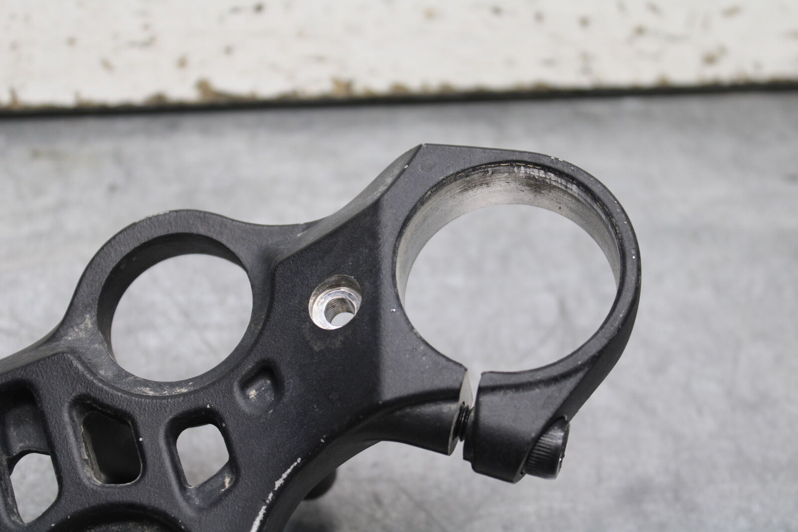 19-24 YAMAHA R3 FORKS UPPER TRIPLE TREE CLAMP BB736