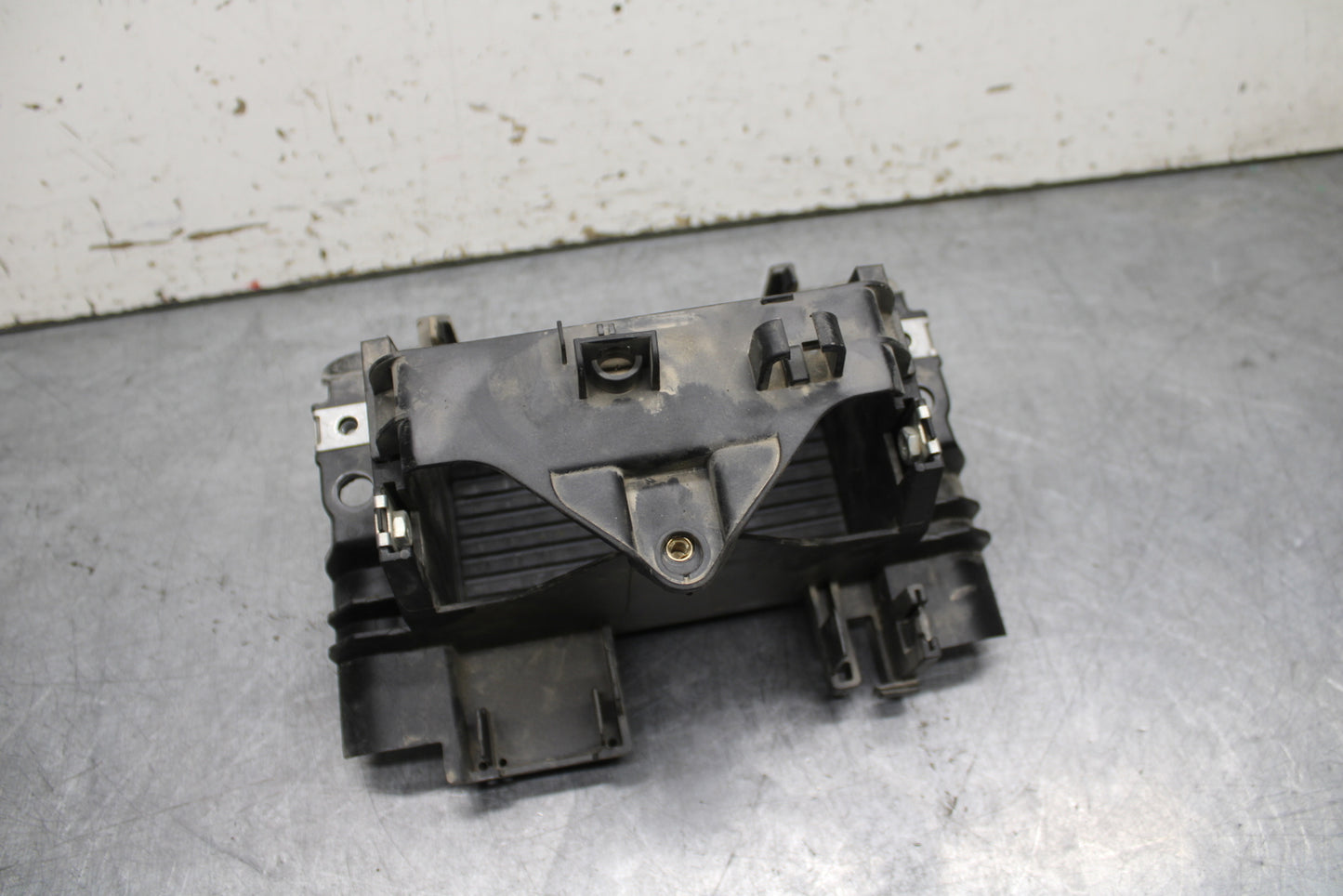 21-24 KTM 890 ADVENTURE R REAR BACK TAIL UNDERTAIL BATTERY TRAY PLASTIC BB723