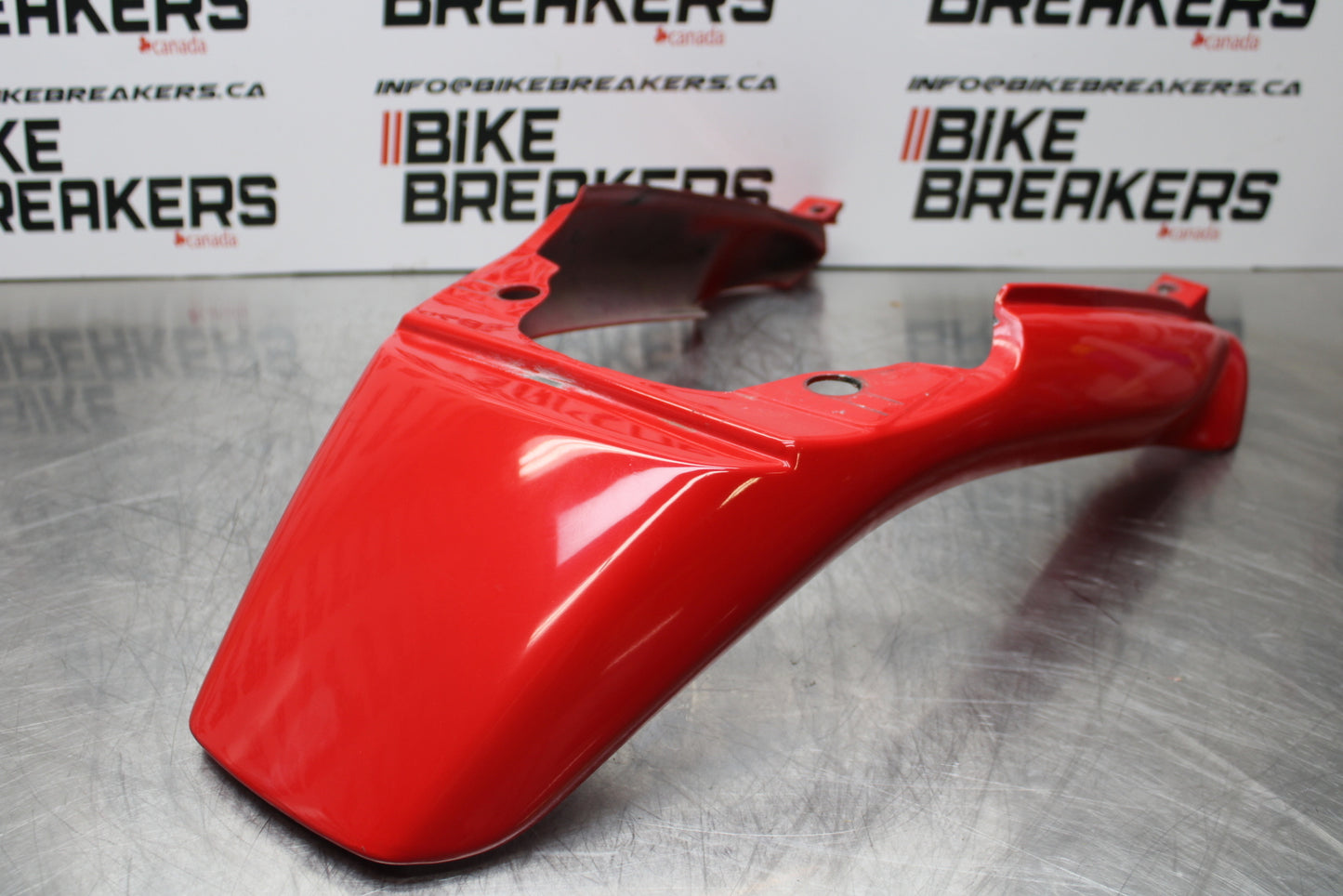08 MOTO GUZZI BREVA 750 REAR BACK TAIL FAIRING COWL SHROUD BB154