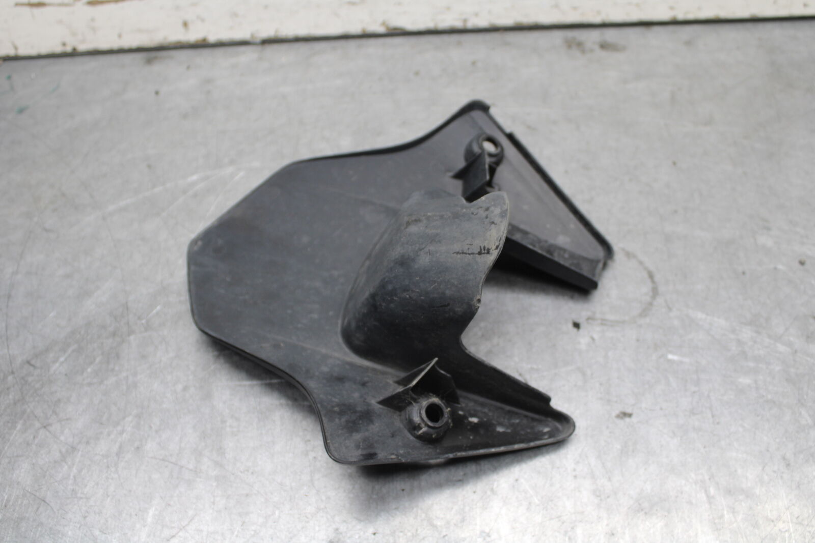 17-21 HONDA CBR1000RR SP REAR BACK WHEEL TIRE HUGGER FENDER BB681