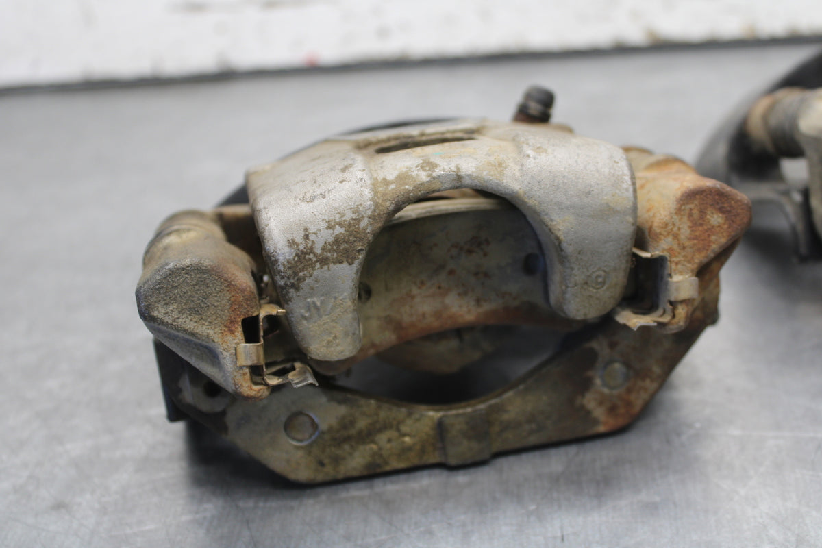 20-24 CF-MOTO CFORCE 600 TOURING FRONT BRAKE CALIPER SET PAIR  BB715