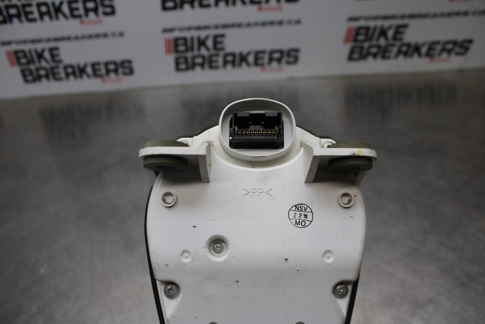 08 KAWASAKI VULCAN 900 GAUGES METER SPEEDO TACH BB184