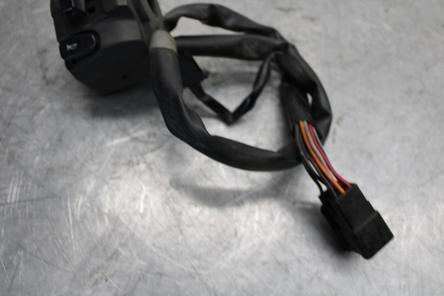 2008 Kawasaki Ninja ZX10R ZX1000E LEFT CLIP ON HANDLE HORN SIGNALS SWITCH BB524