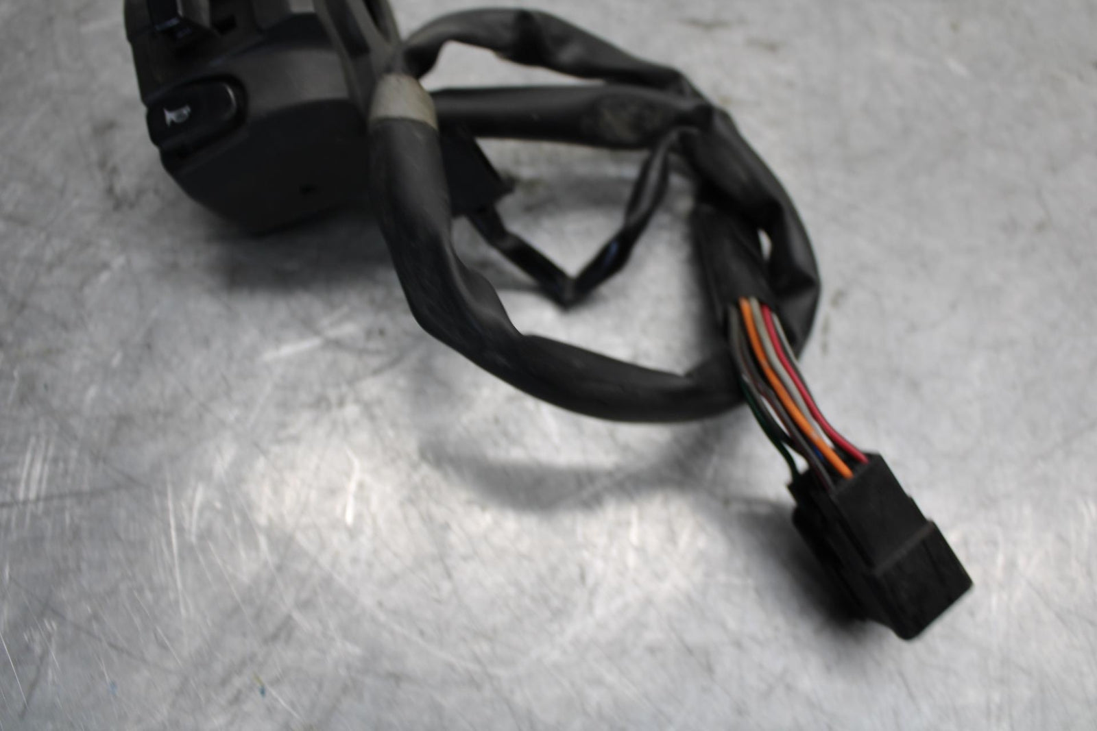 2008 Kawasaki Ninja ZX10R ZX1000E LEFT CLIP ON HANDLE HORN SIGNALS SWITCH BB524