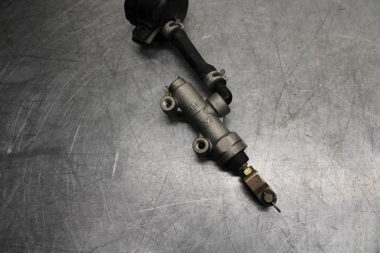 03-06 KAWASAKI Z1000 REAR BACK BRAKE MASTER CYLINDER W RESERVOIR BB487