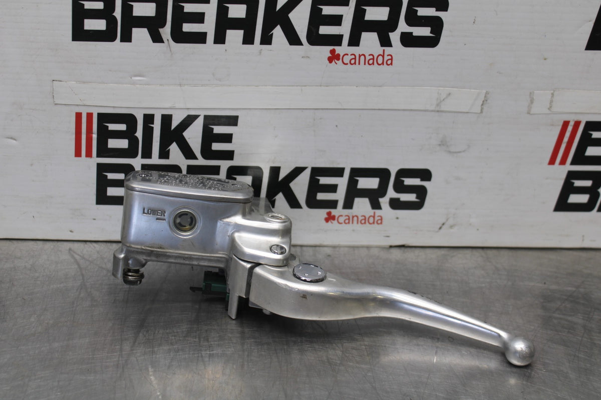 05-09 SUZUKI BOULEVARD C90 CLUTCH MASTER CYLINDER BB918