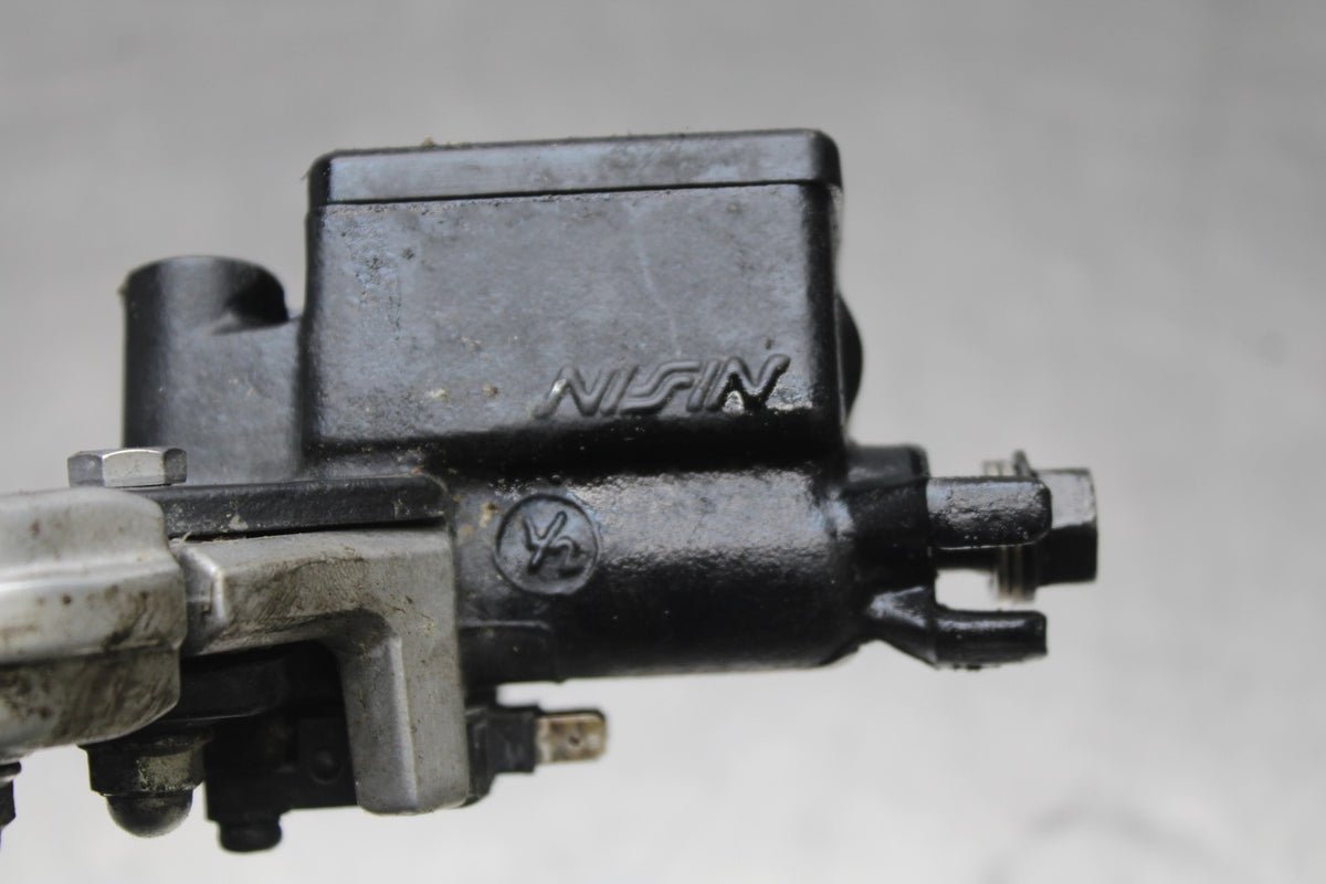 18 HONDA CB500F FRONT BRAKE MASTER CYLINDER w/ LEVER BB861