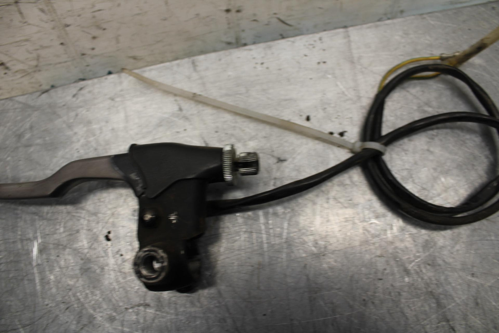 82-83 SUZUKI GS1100GL CLUTCH PERCH MOUNT WITH LEVER  BB30