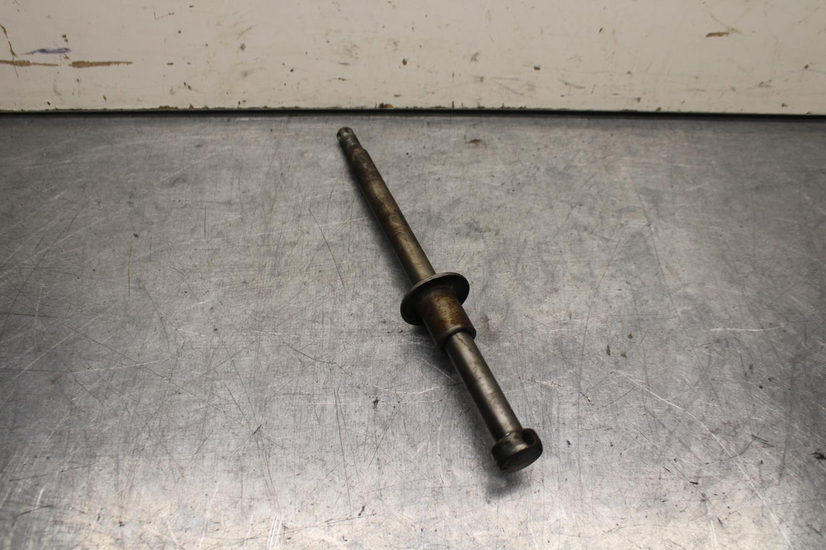 80-81 SUZUKI GS1000GL FRONT WHEEL RIM AXLE PIVOT BOLT BB103