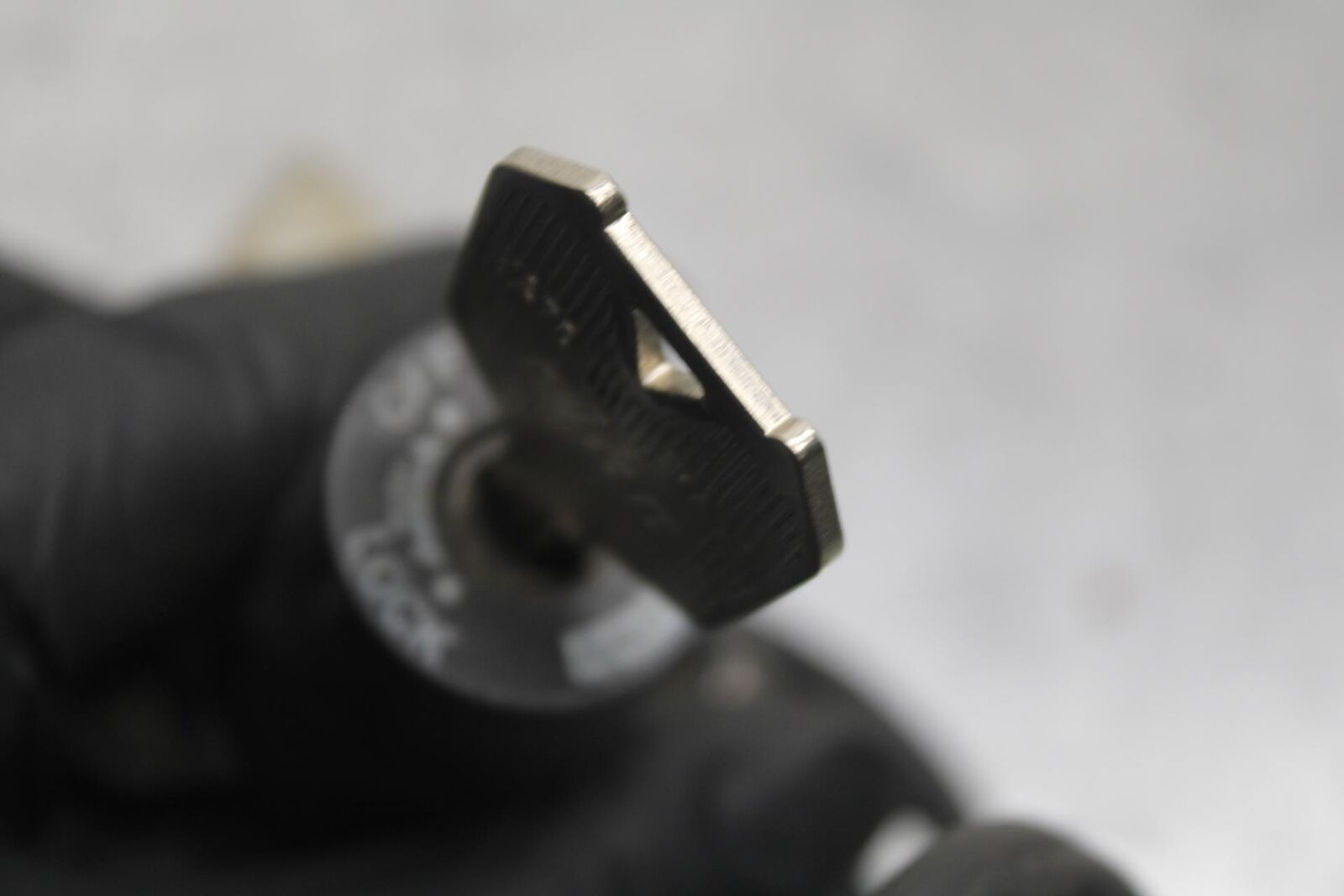 2009 Kawasaki Ninja EX250J IGNITION LOCK KEY SET W/ GAS CAP AND SEAT LOCK BB87