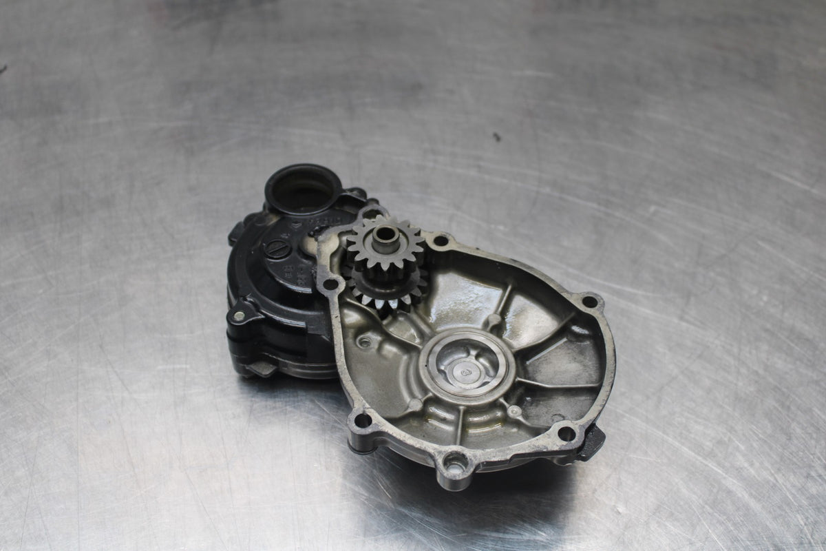 03 SUZUKI GSXR600 ENGINE MOTOR TIMING CHAIN COVER BB801