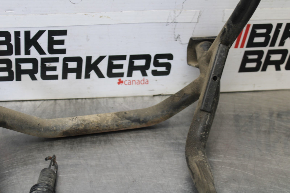 15-17 YAMAHA FJ09 CENTER MAIN STAND BB906
