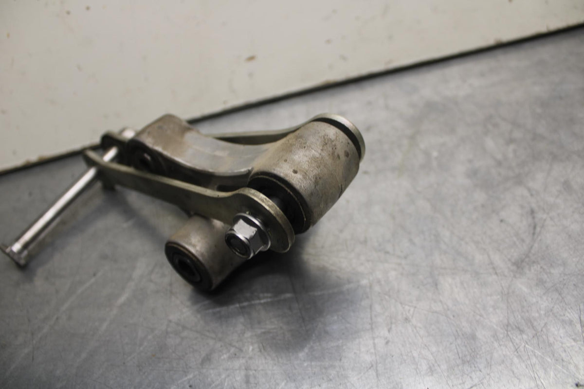 23 KAWASAKI NINJA ZX6R 636 REAR DOGBONE SHOCK LINKAGE LINK BB609