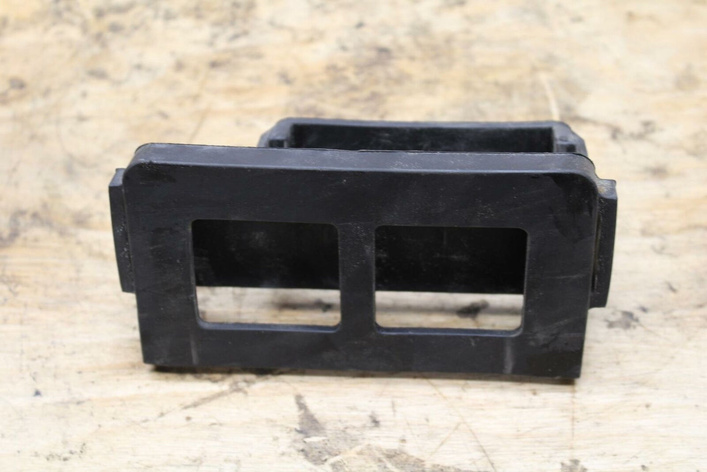 18-22 KAWASAKI NINJA 400 EX400 ABS ECU COMPUTER UNIT HOLDER RUBBER BB334