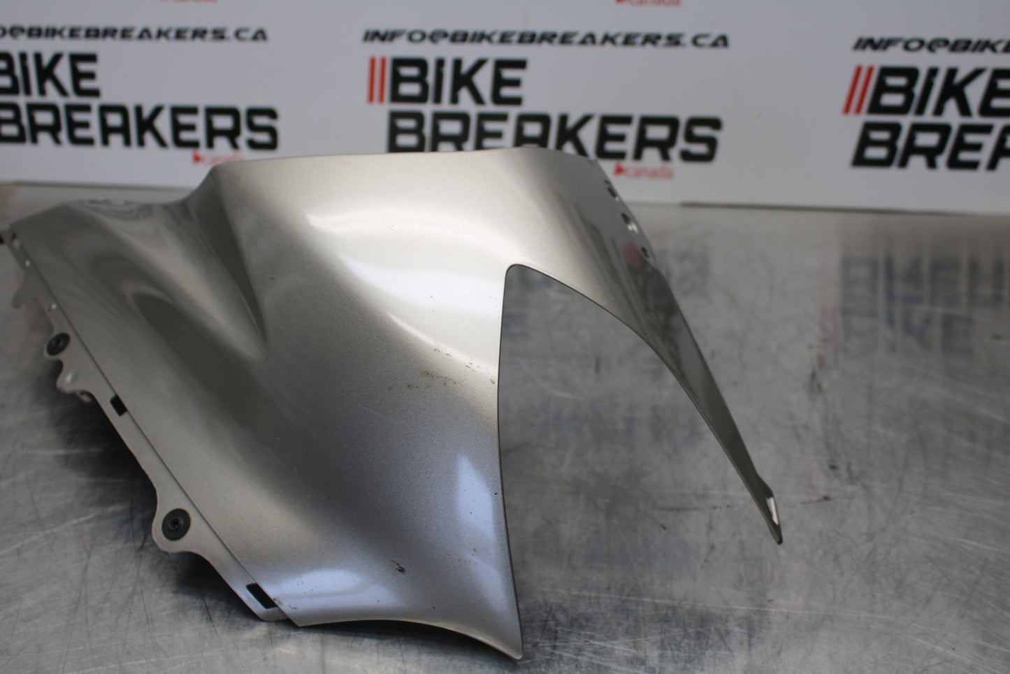 04-05 KAWASAKI NINJA ZX10R RIGHT FRONT UPPER NOSE FAIRING COWL SHROUD BB163