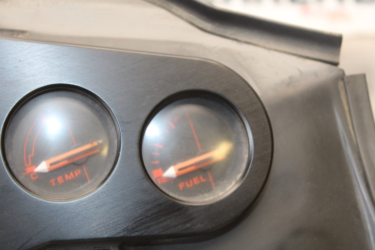 84 HONDA INTERCEPTOR 1000 VF1000F SPEEDO GAUGES DISPLAY CLUSTER METER BB878