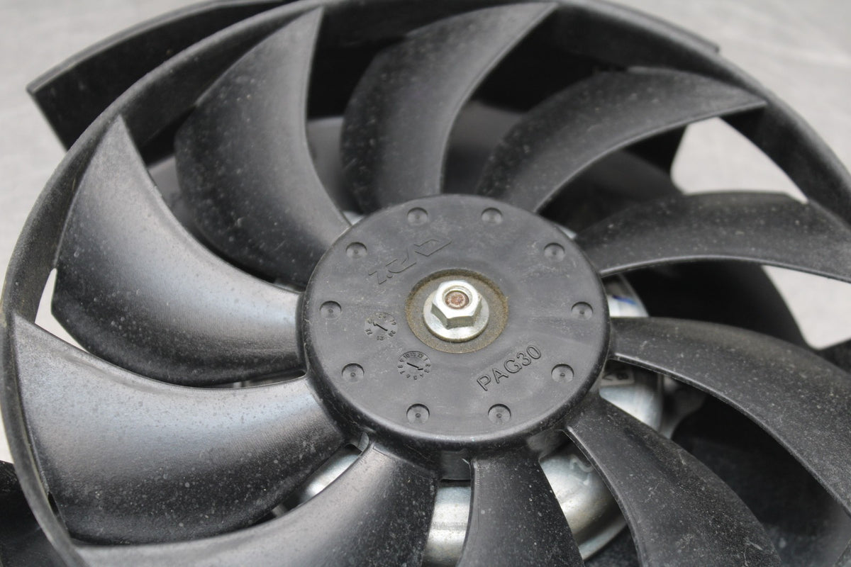 23-24 YAMAHA MT-07 ENGINE RADIATOR COOLING FAN BB927