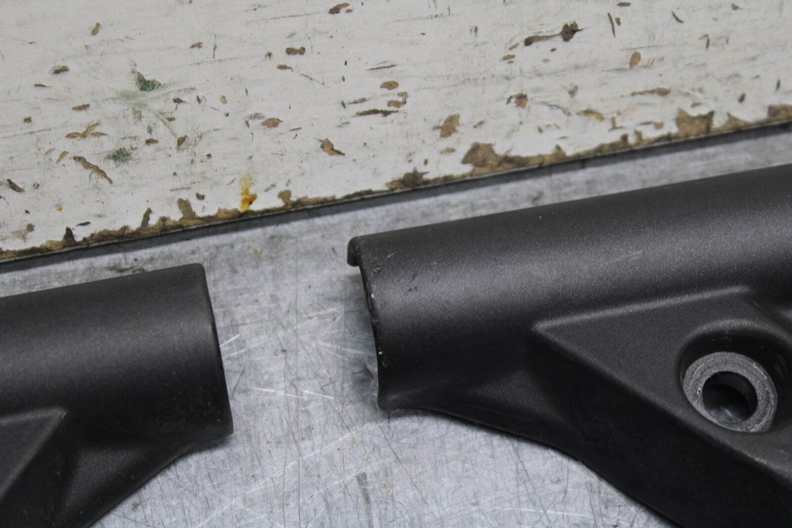 08-12 KAWASAKI NINJA 250R EX250J REAR BACK PASSENGER PEG SET PAIR BB111